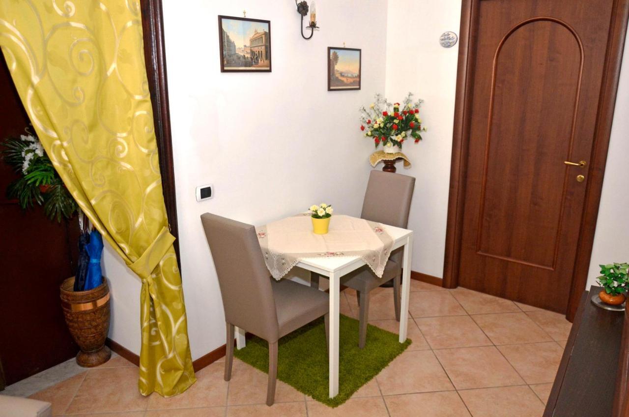Bed & Breakfast A Castel Capuano Napoli Exterior foto