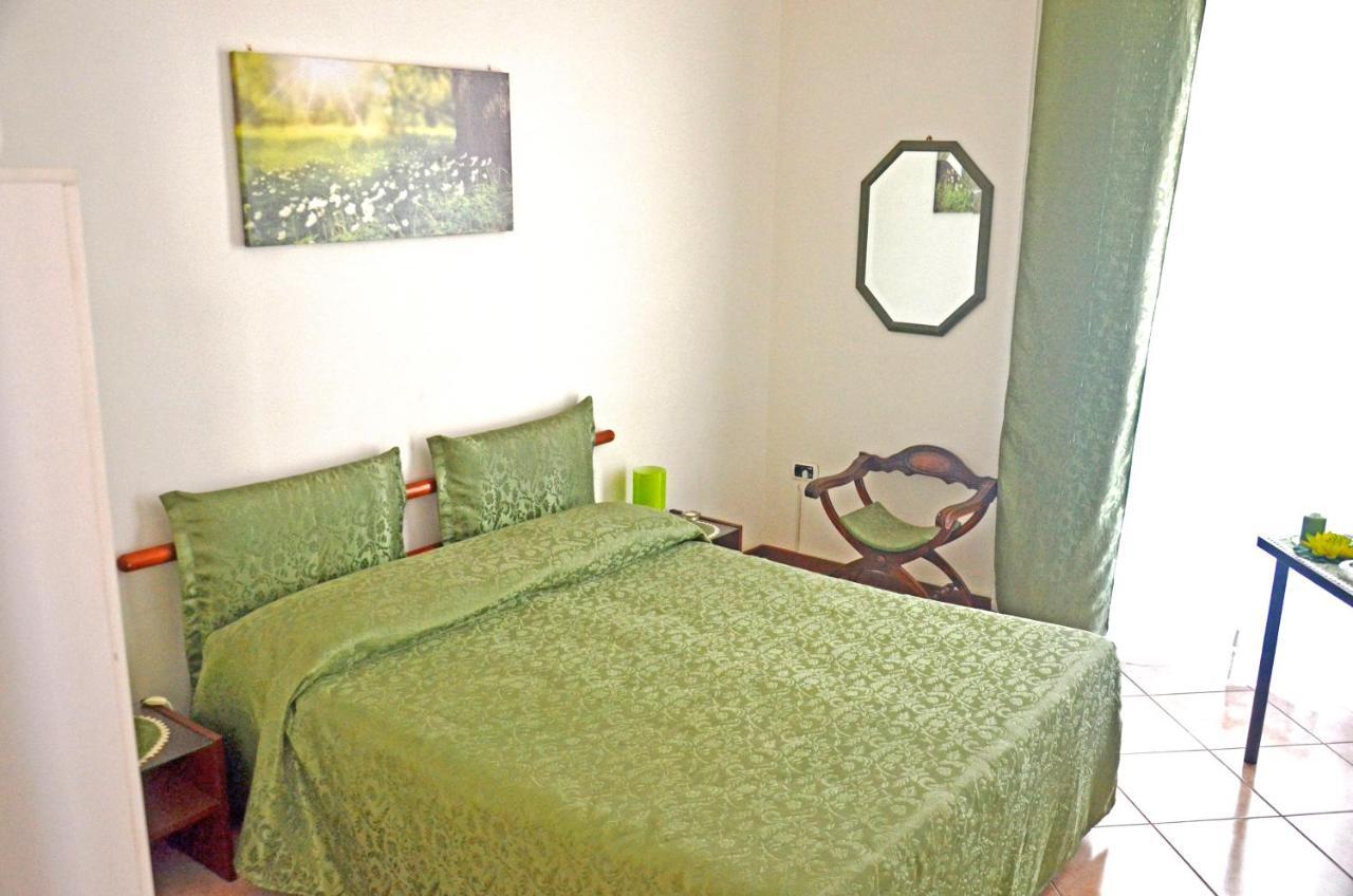 Bed & Breakfast A Castel Capuano Napoli Exterior foto