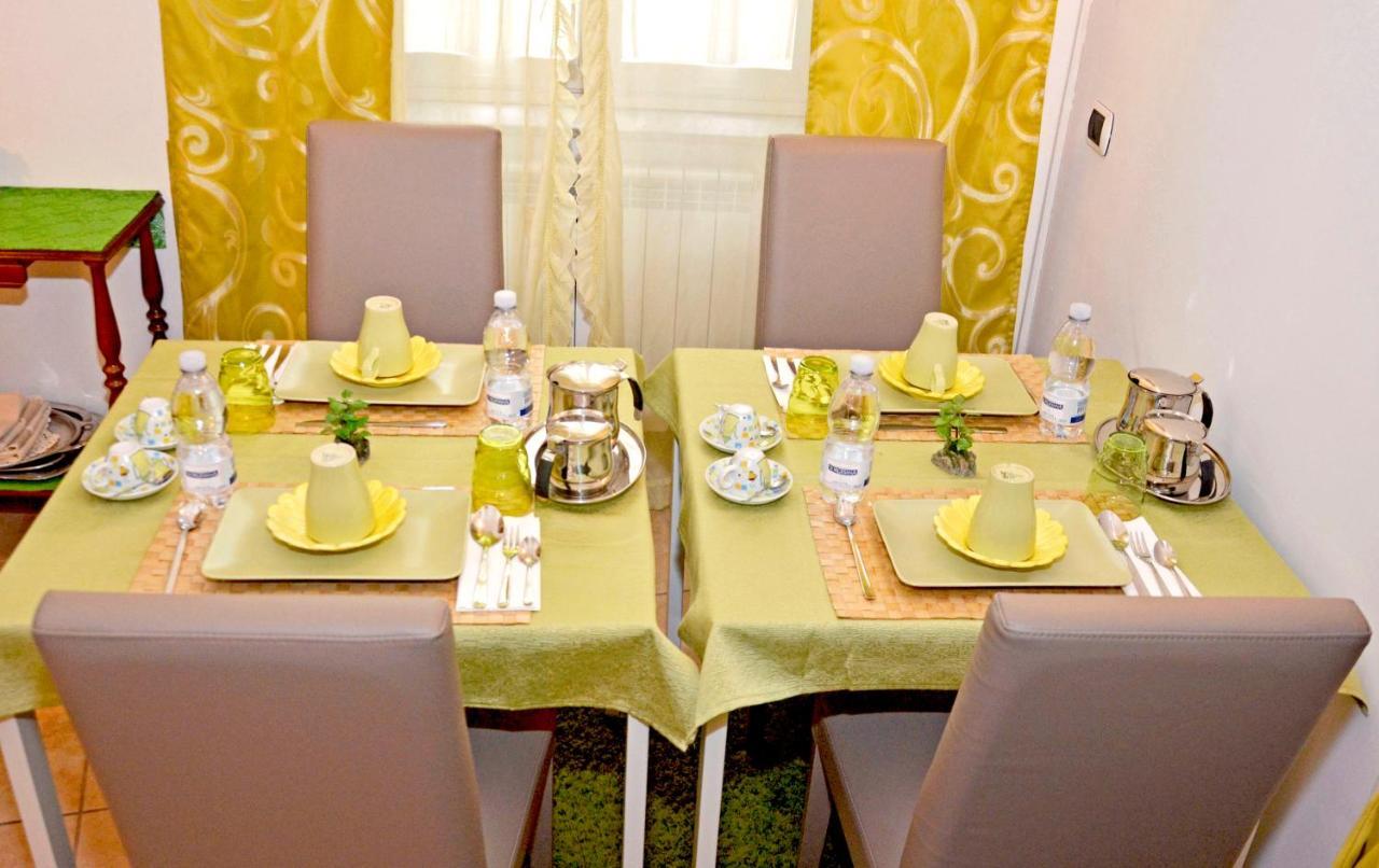Bed & Breakfast A Castel Capuano Napoli Exterior foto